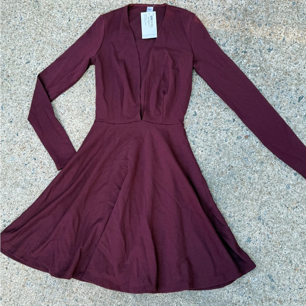 American Apparel Deep V Maroon Long Sleeve Dress - Size XS - NWT - Picture 4 of 16